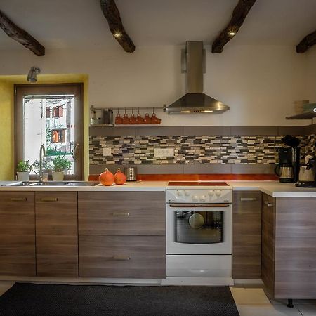 Apartment Kamacir كوباريد الغرفة الصورة